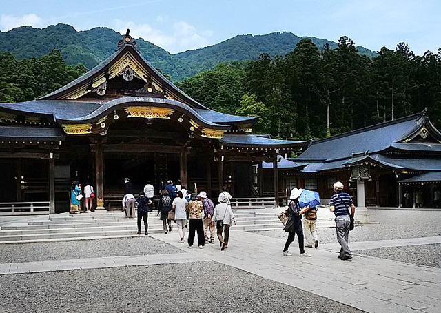 IMG_弥彦神社.jpg